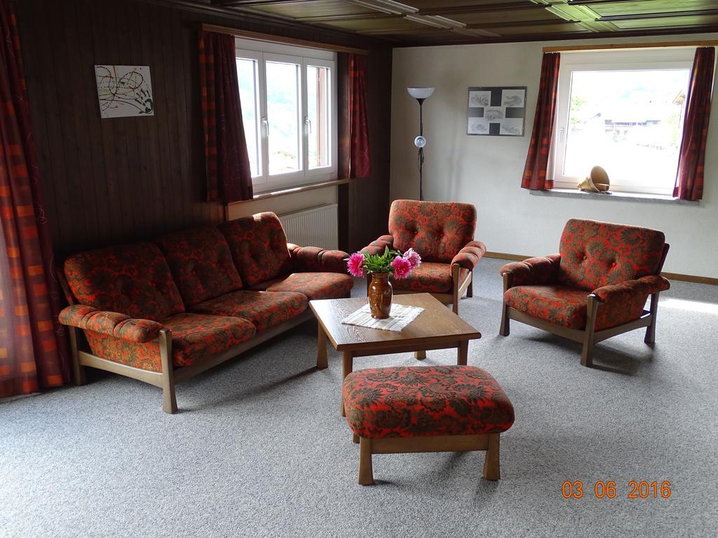 Hotel Old-Jnn Saas im Prattigau Room photo