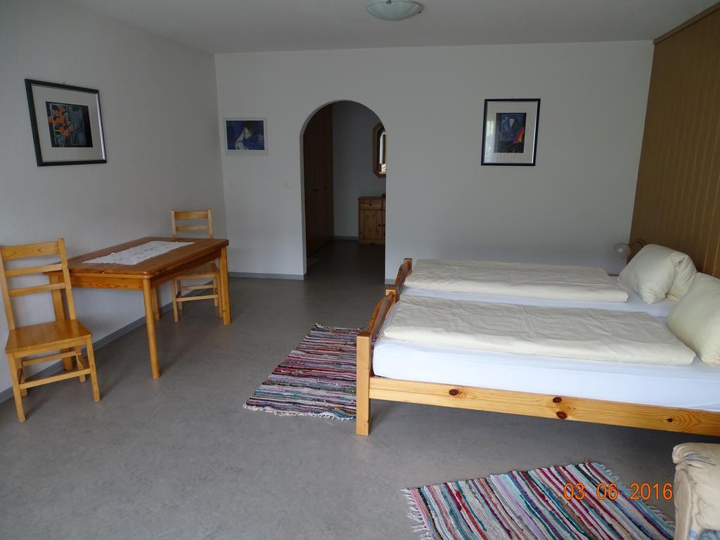 Hotel Old-Jnn Saas im Prattigau Room photo